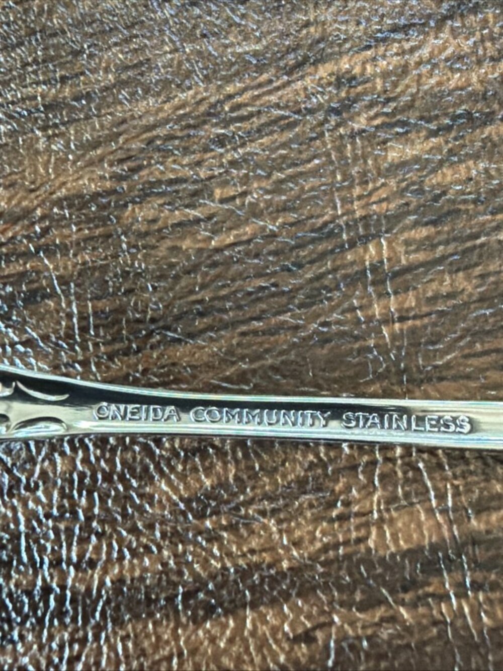 Set of 9 Oneida Community Chatelaine Stainless Seafood Cocktail Oyster Forks 6" - Picture 9 of 10